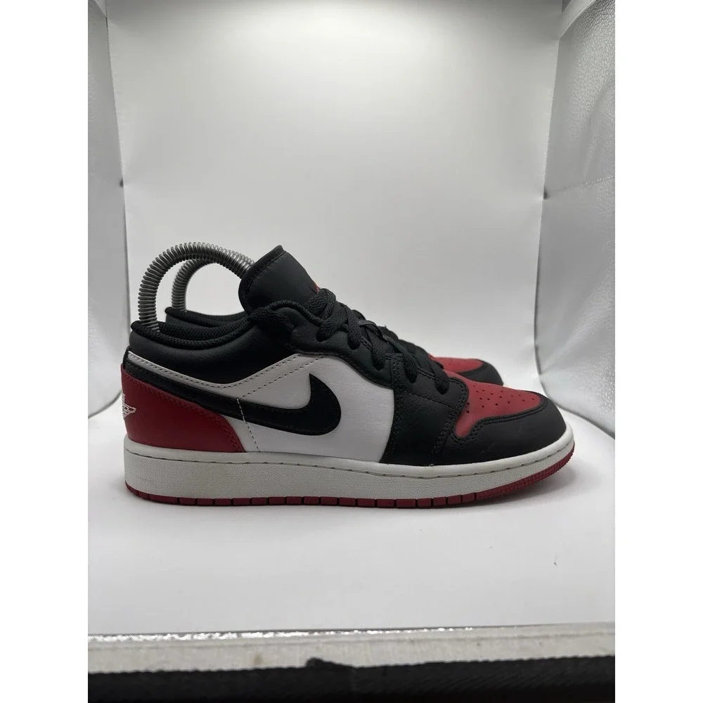 Kids Size 5.5Y Nike Air Jordan 1‎ Low GS Black Red White Sneakers 553560 161